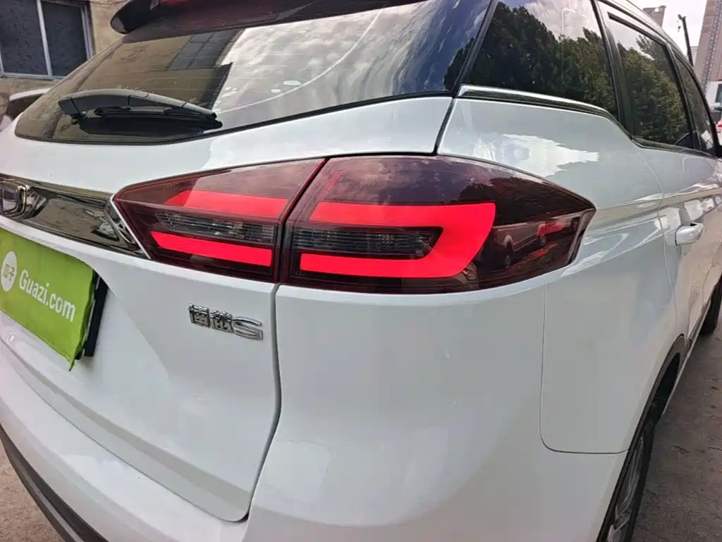 Geely Boyue — миниатюра 8
