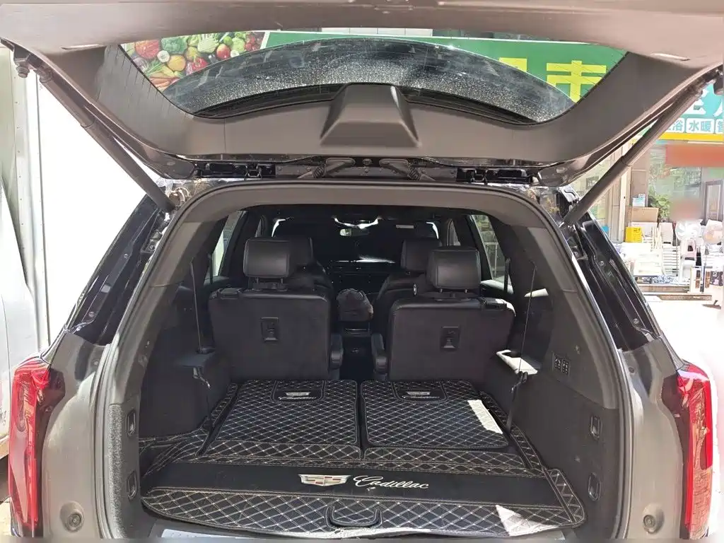 Cadillac XT6 — миниатюра 20