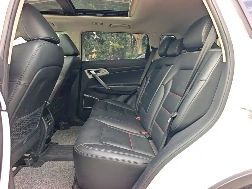 Geely Boyue — миниатюра 17