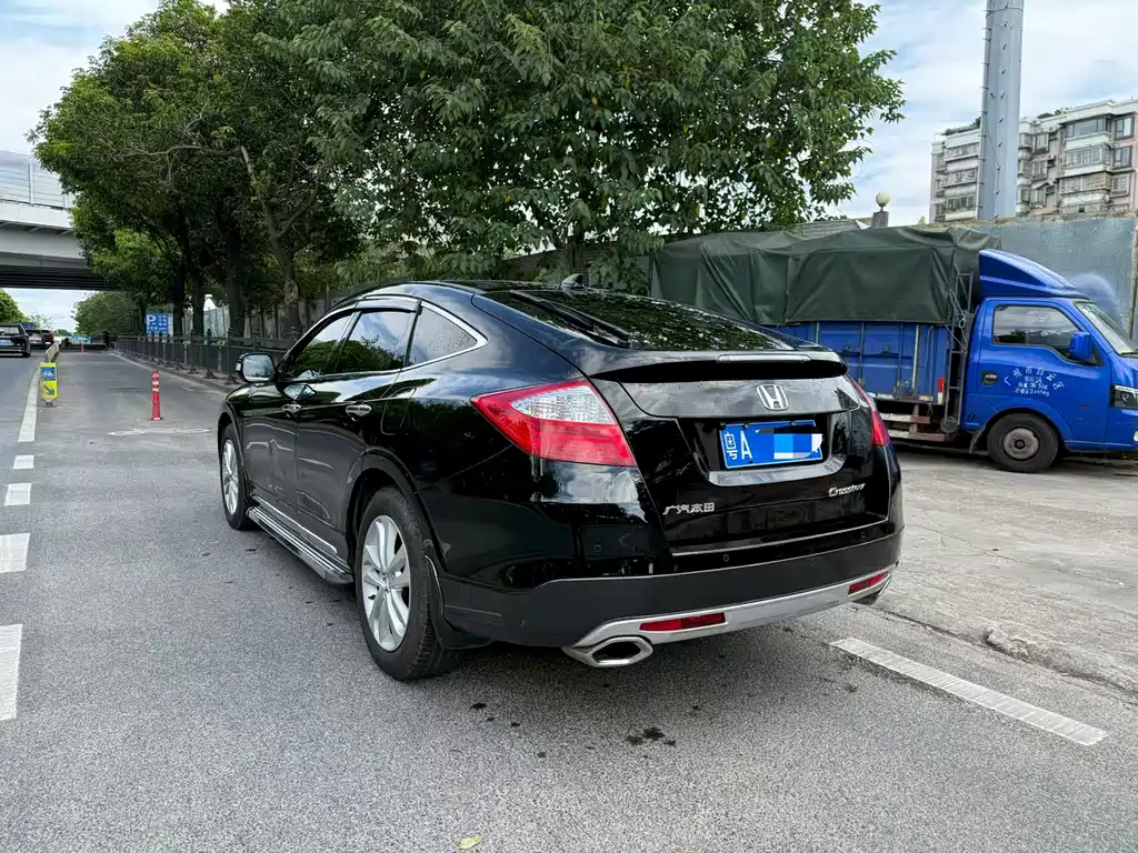 Honda Crosstour — миниатюра 4