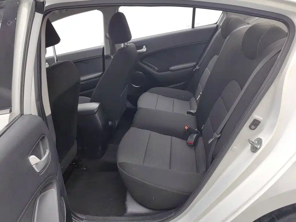Kia K3 — миниатюра 15