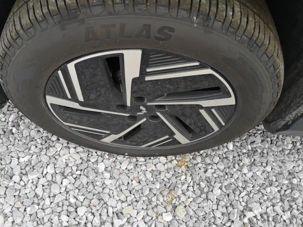Wuling Xingguang S — миниатюра 23