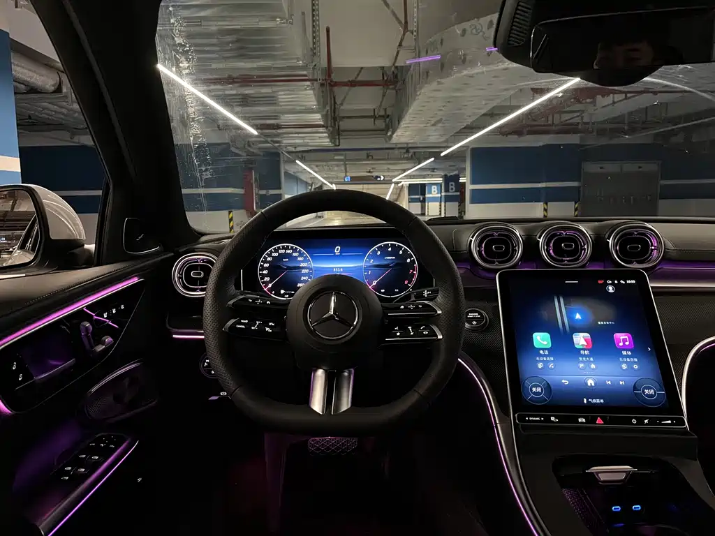 Mercedes-Benz C-Class — миниатюра 12