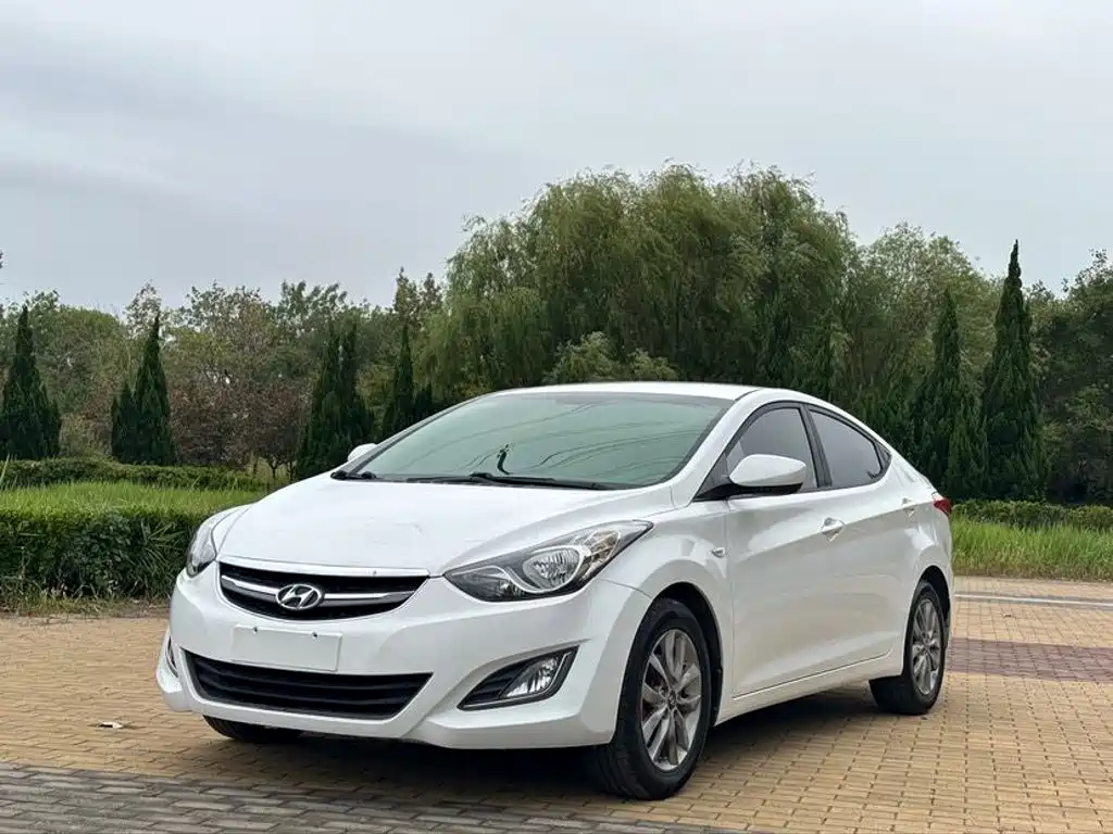 Hyundai Elantra Langdong