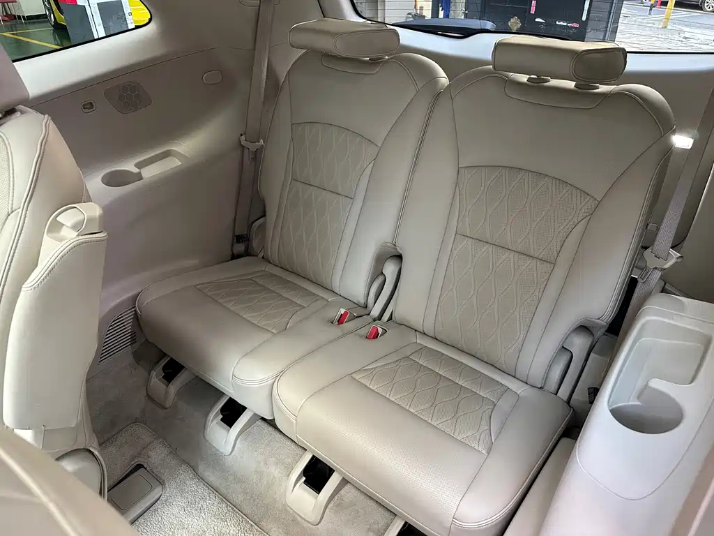 Buick Enclave — миниатюра 14