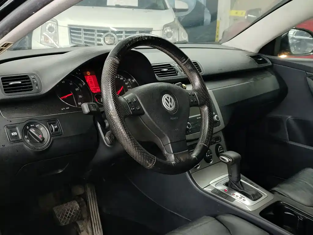Volkswagen Magotan — миниатюра 7