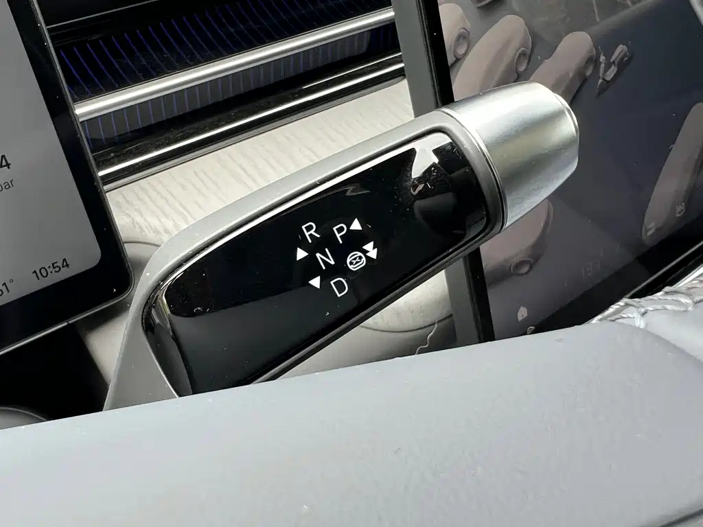 XPeng G6 — миниатюра 12