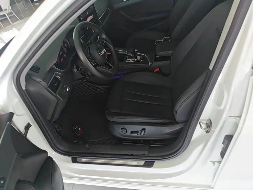 Audi A4L — миниатюра 15