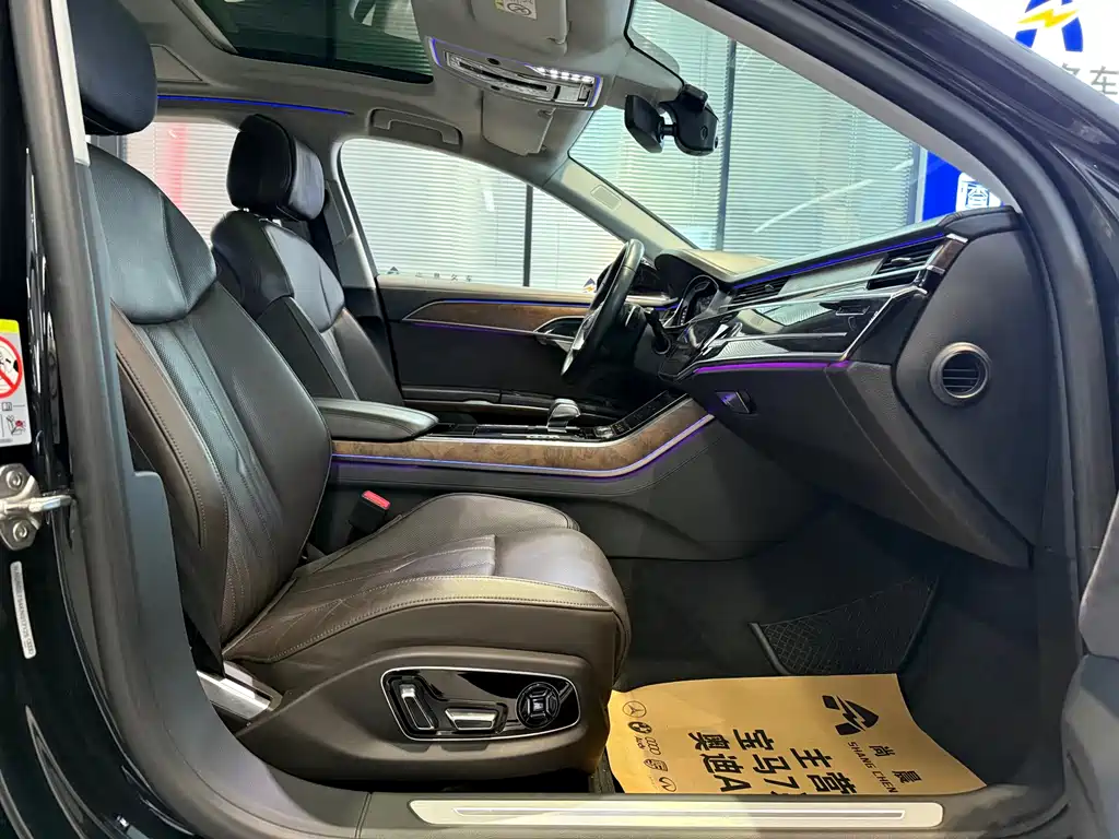 Audi A8 — миниатюра 8