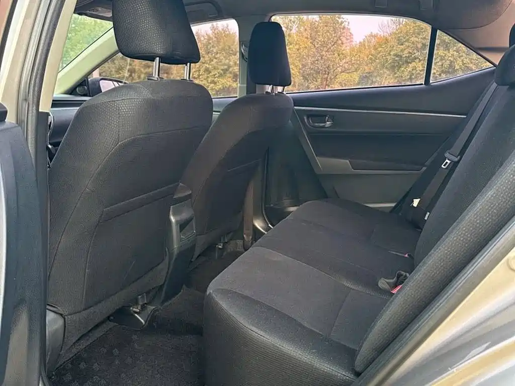 Toyota Corolla — миниатюра 7
