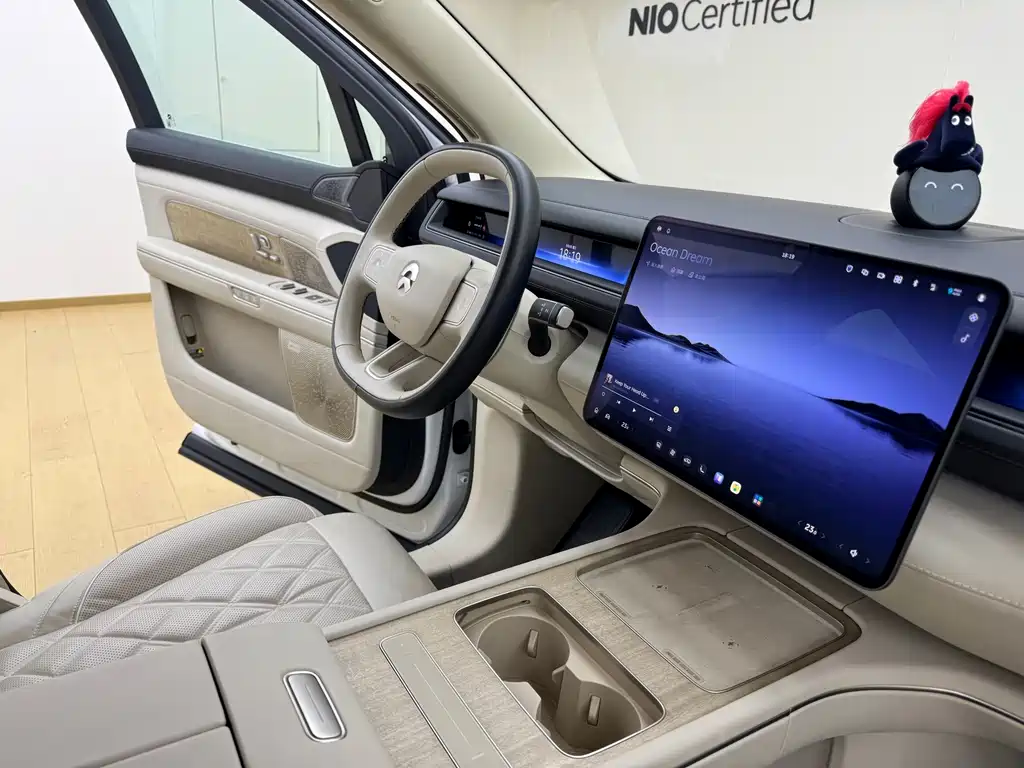 NIO ES8 — миниатюра 18