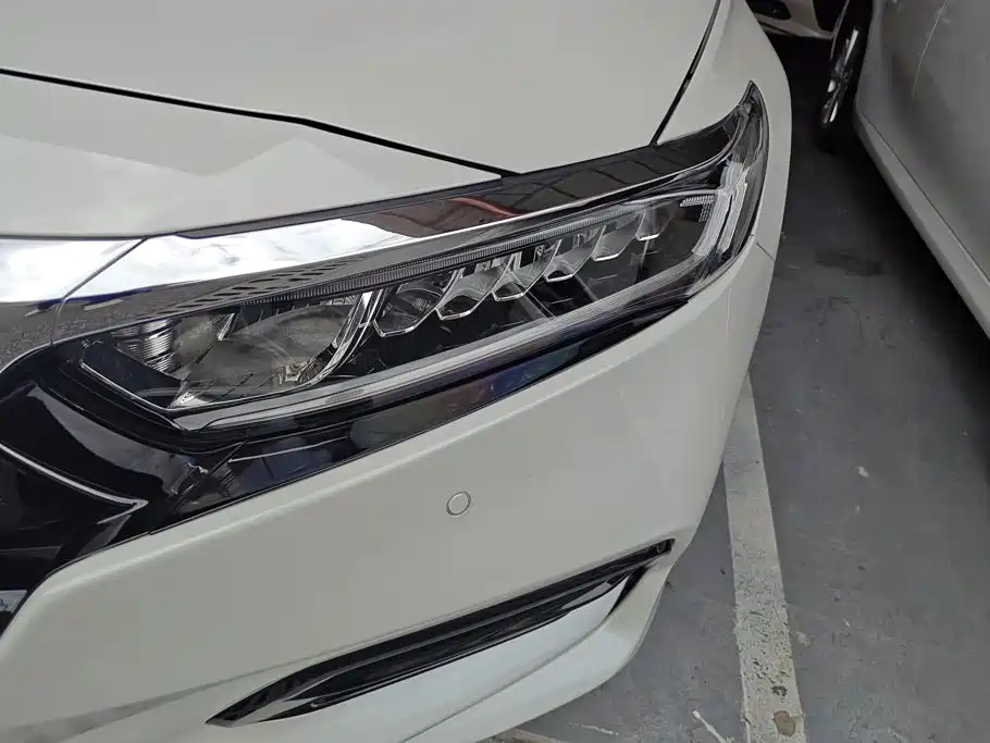 Honda Accord — миниатюра 5