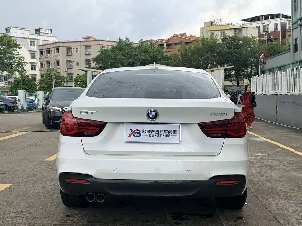 BMW 3 Series GT — миниатюра 6