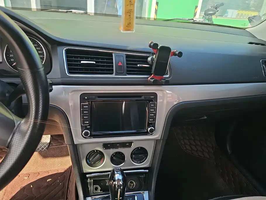 Volkswagen Gran Lavida — миниатюра 13