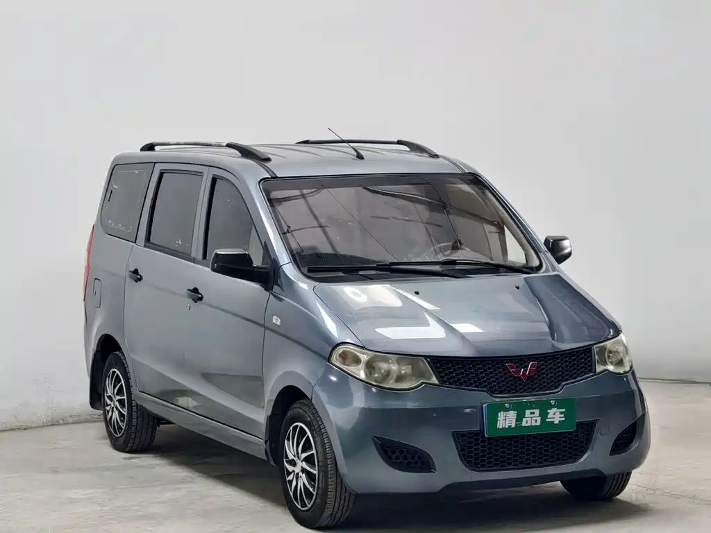 Wuling Hongguang — миниатюра 3