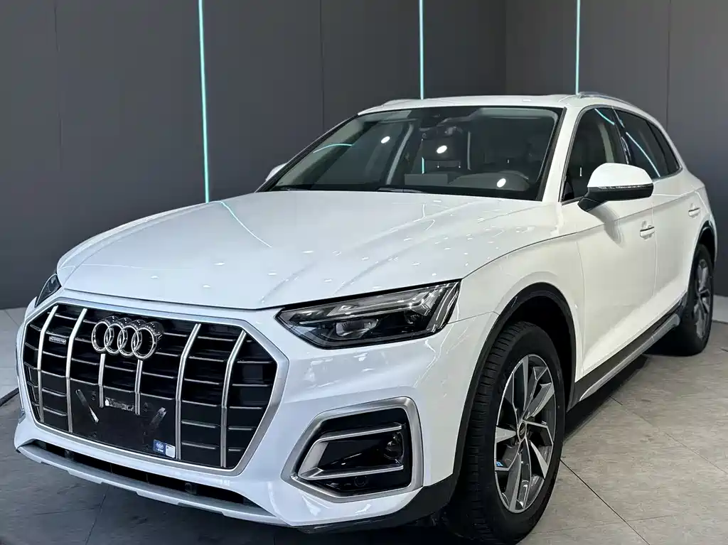 Audi Q5L 2024