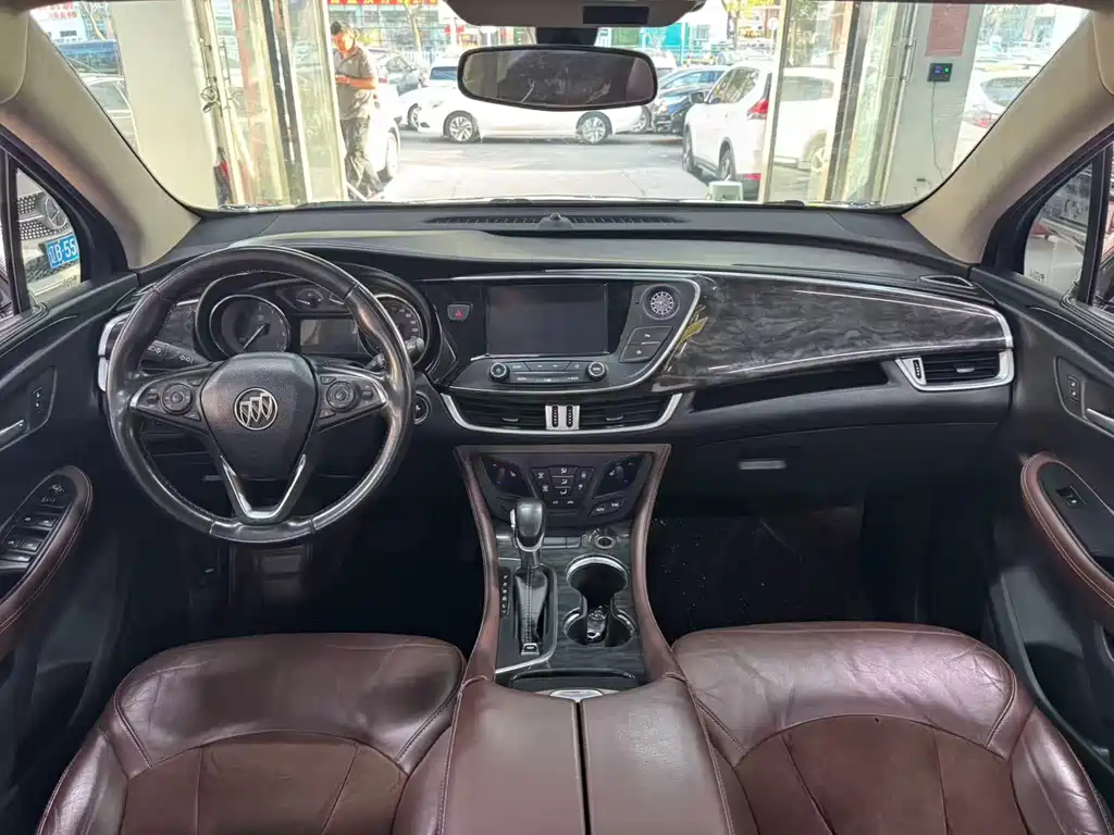 Buick Envision Plus — миниатюра 9