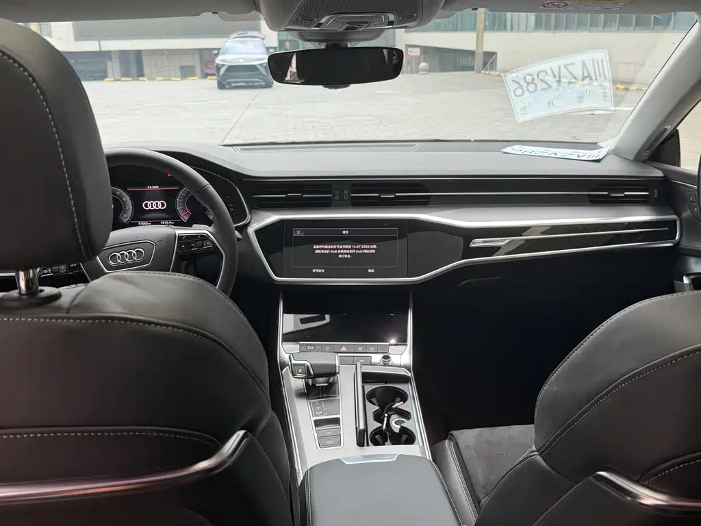 Audi A7L — миниатюра 6