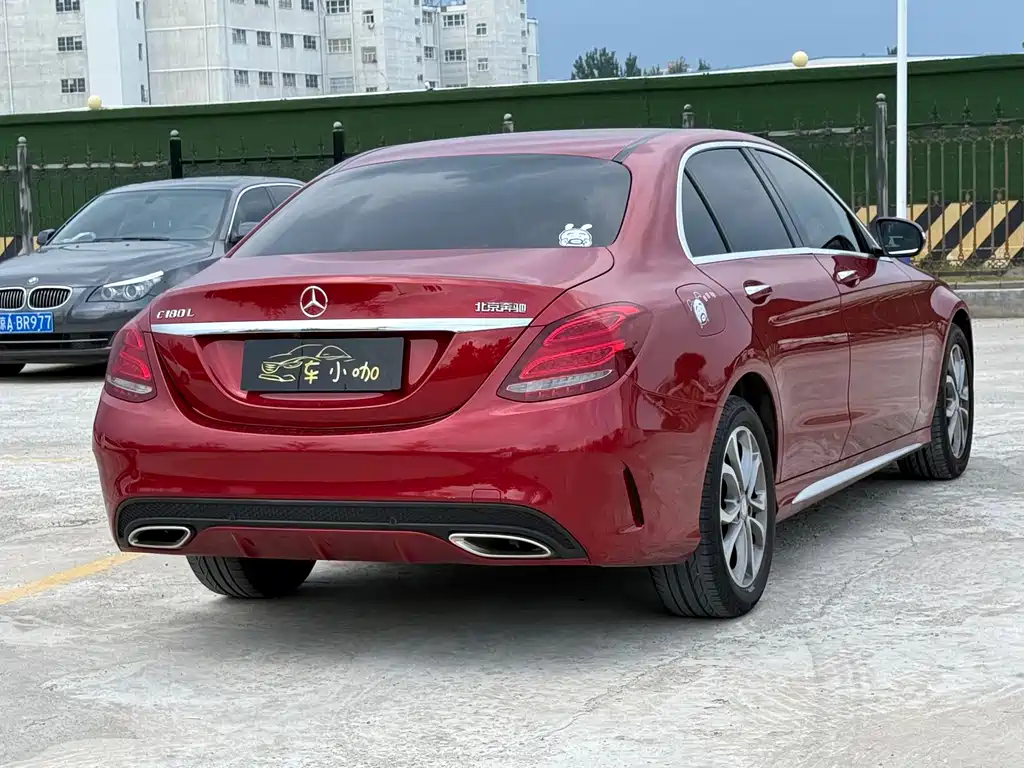 Mercedes-Benz C-Class — миниатюра 9