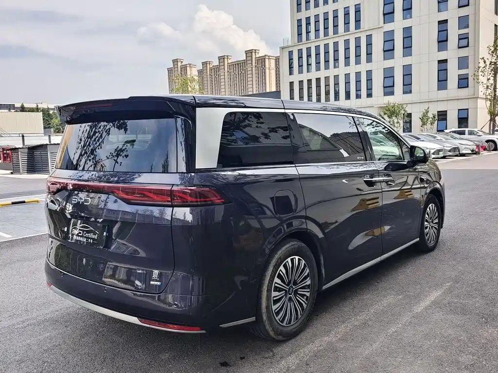 BYD Xia 2025 DM-i 1.5T 180km