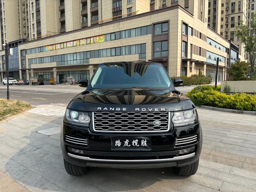 Land Rover Range Rover 2017 3.0 SC V6 Vogue SE Long Wheelbase