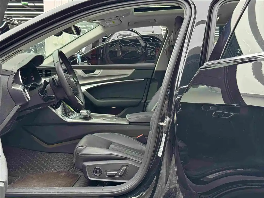 Audi A6L — миниатюра 7