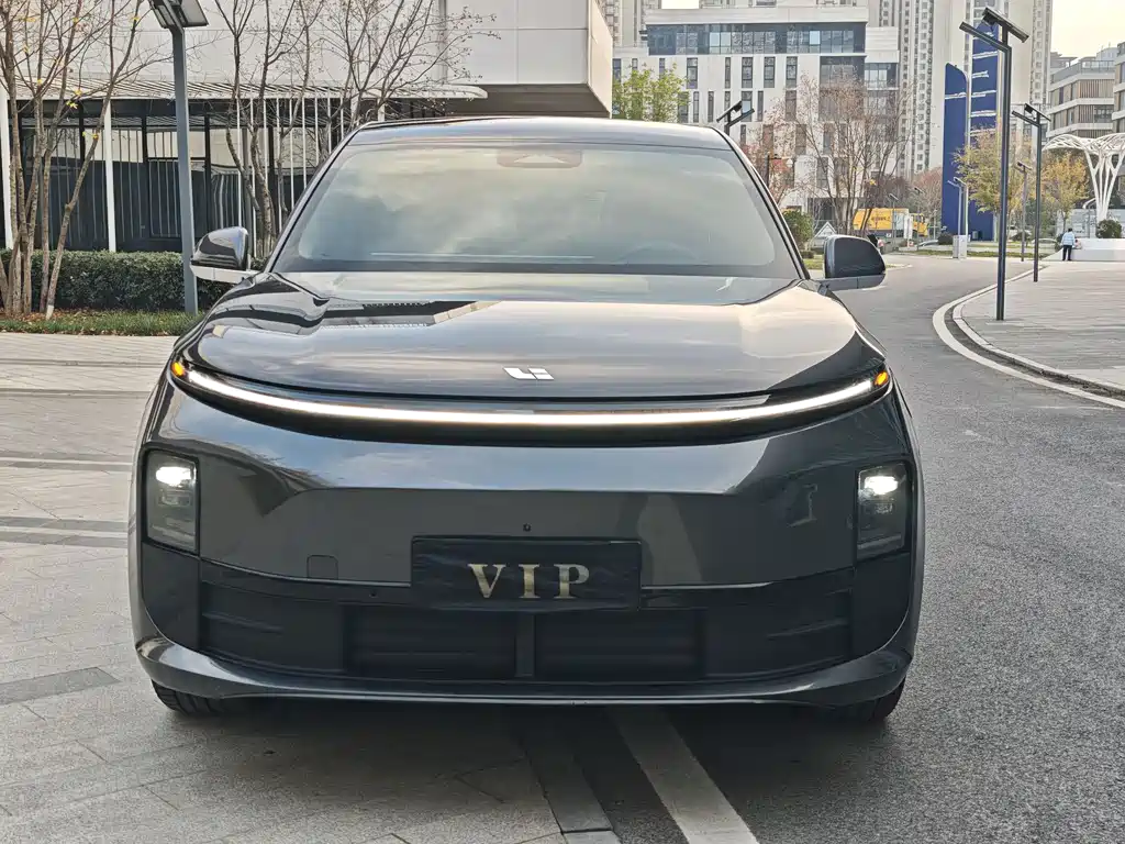 Li Auto IDEAL L6