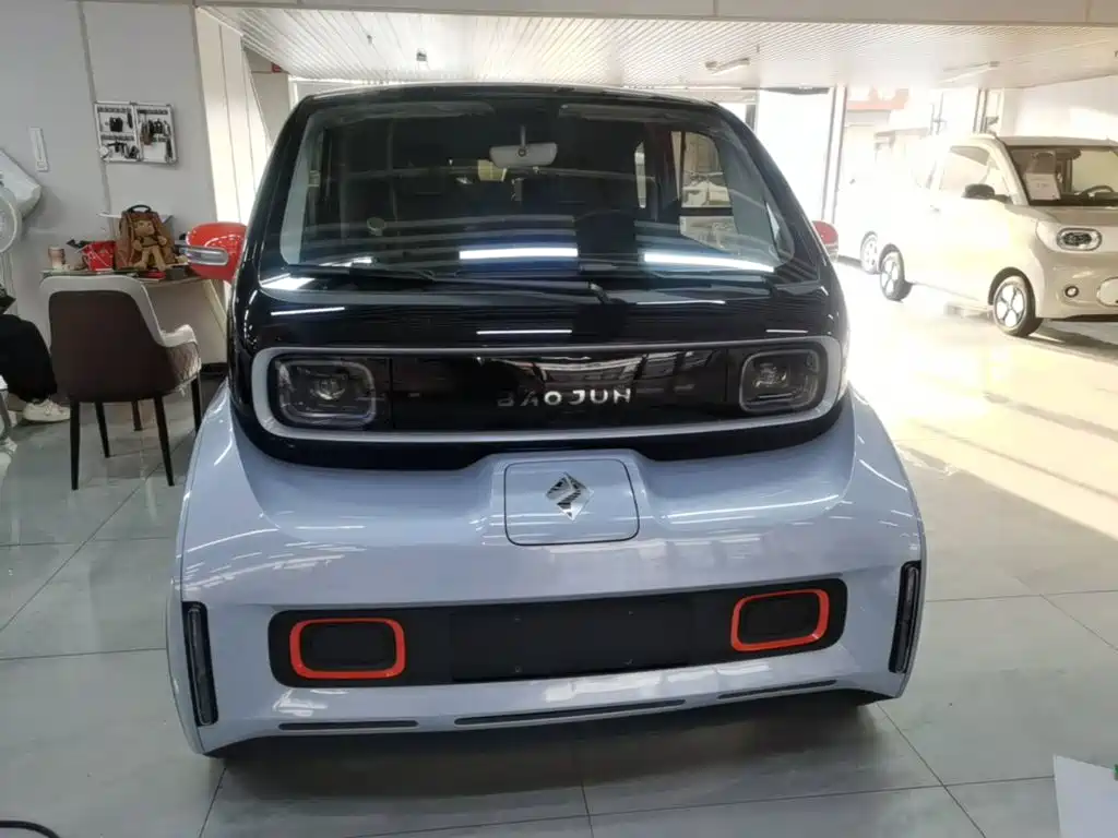Baojun KiWi EV — миниатюра 3