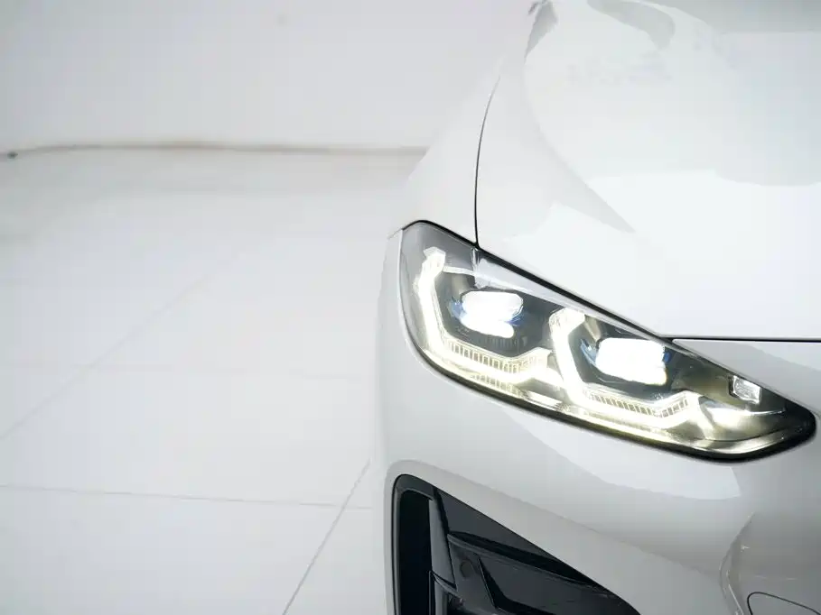 BMW 4 Series — миниатюра 12