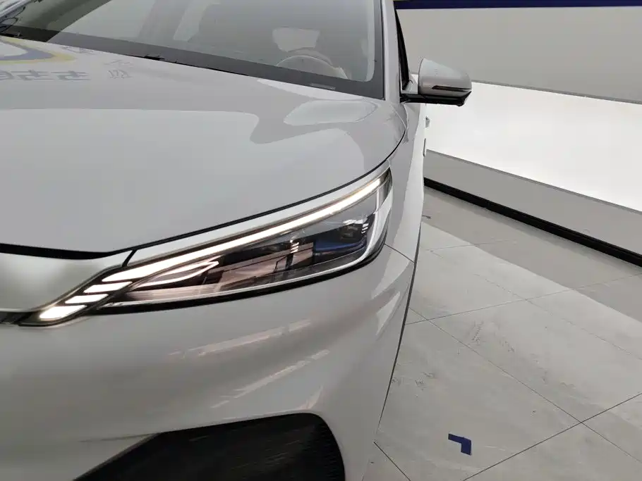 BYD Yuan Plus — миниатюра 5