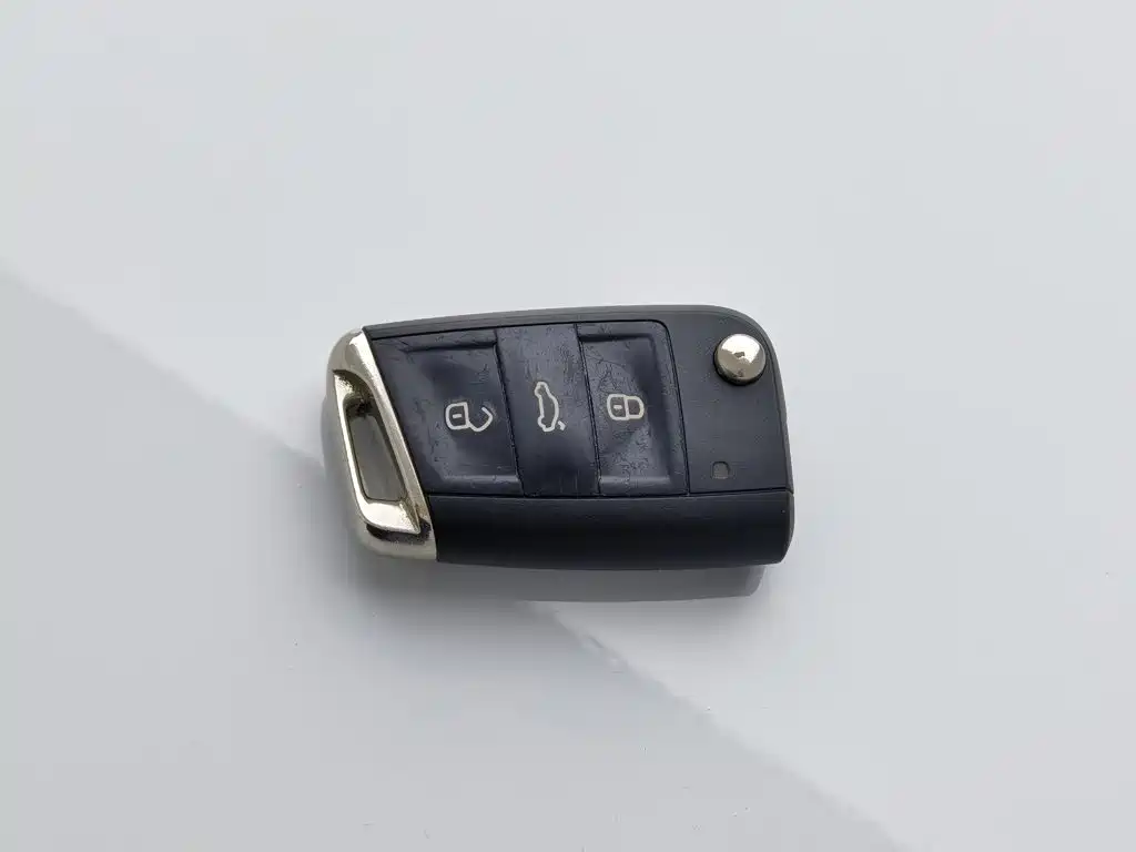 Volkswagen Golf — миниатюра 19