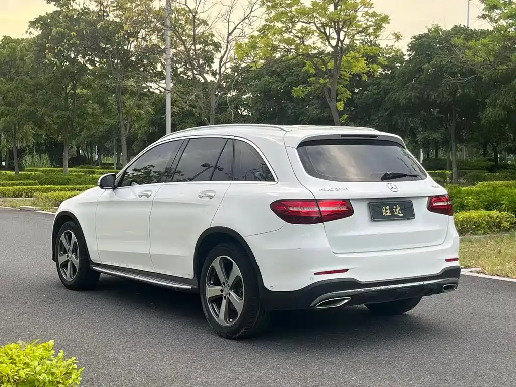 Mercedes-Benz GLC — миниатюра 9