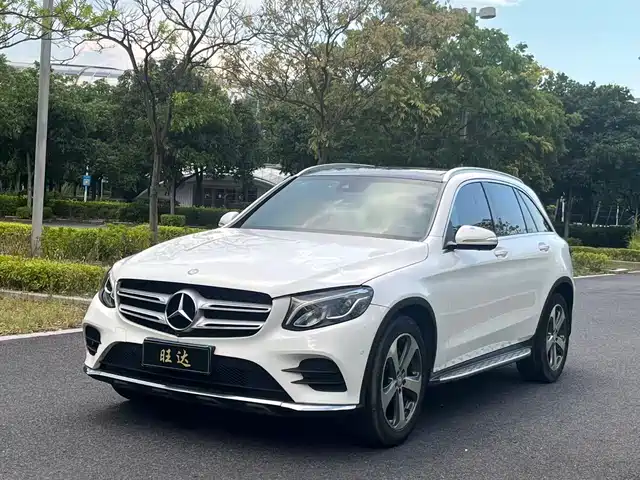 2017 Mercedes-Benz GLC