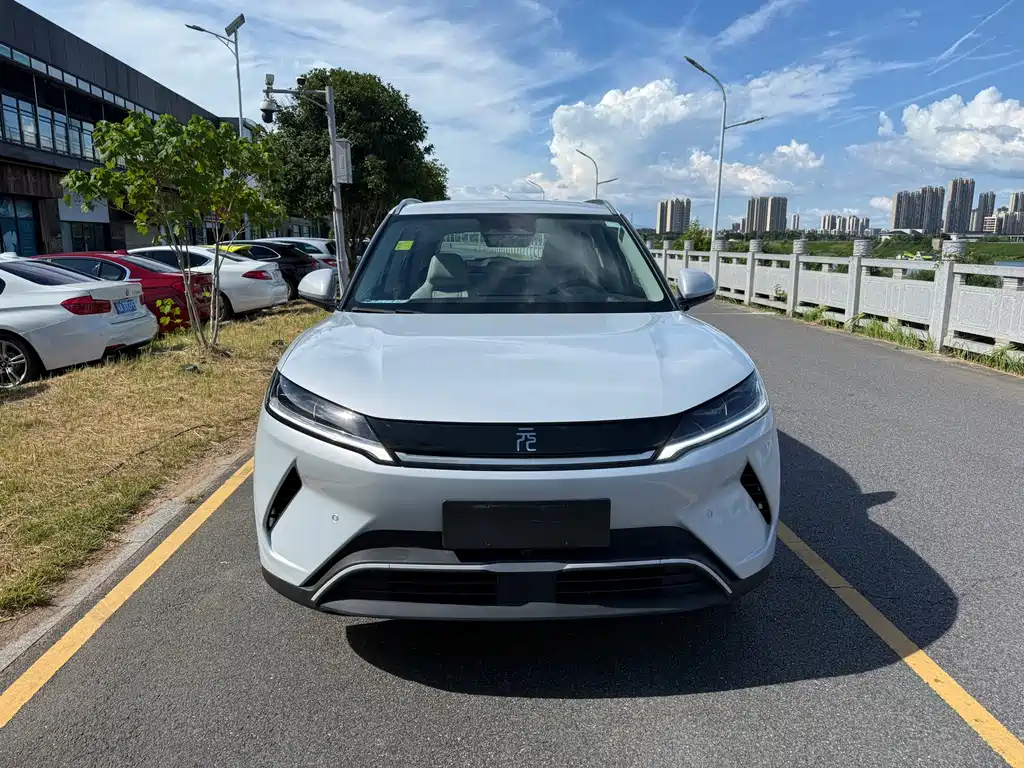 BYD Yuan UP — миниатюра 2