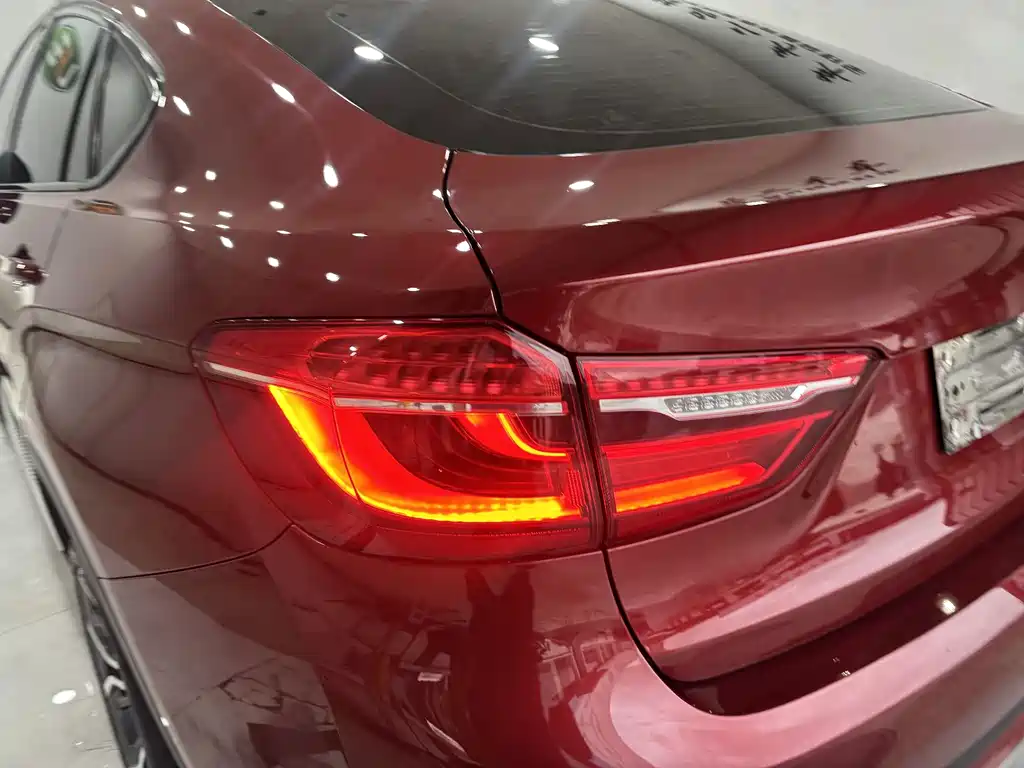 BMW X6 — миниатюра 10