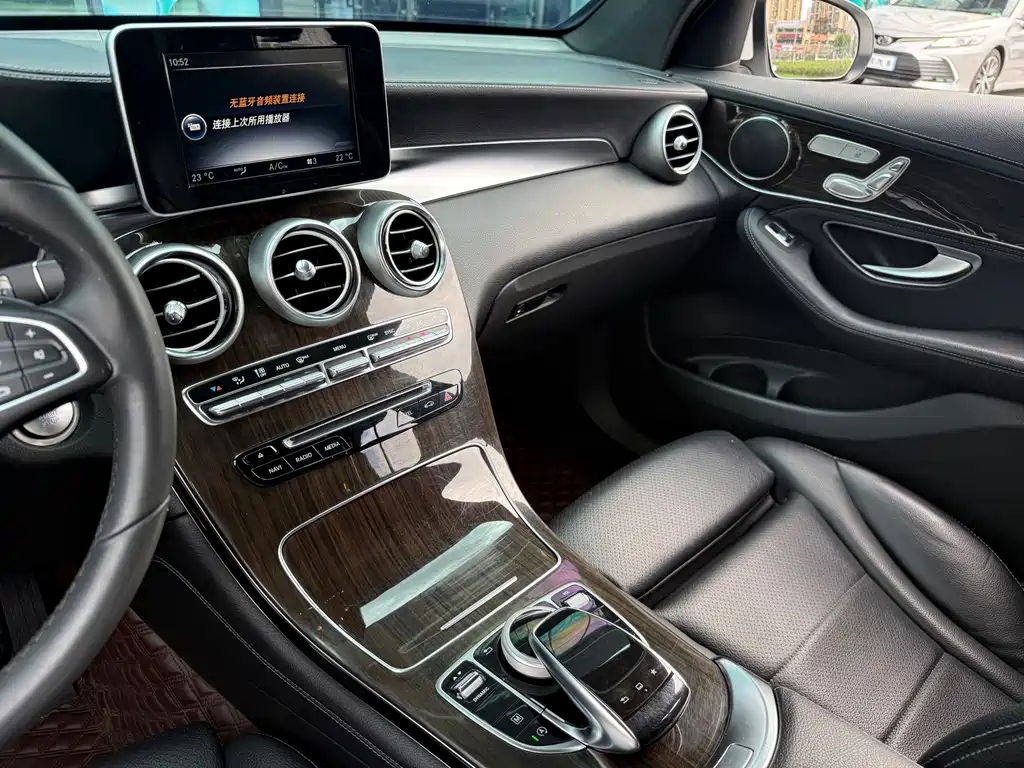 Mercedes-Benz GLC — миниатюра 19