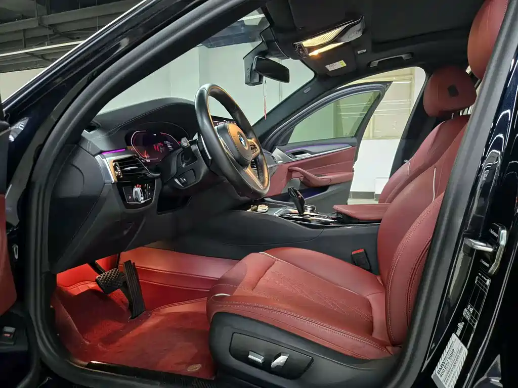 BMW 5 Series — миниатюра 6