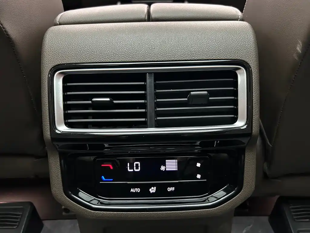 Volkswagen Viloran — миниатюра 21