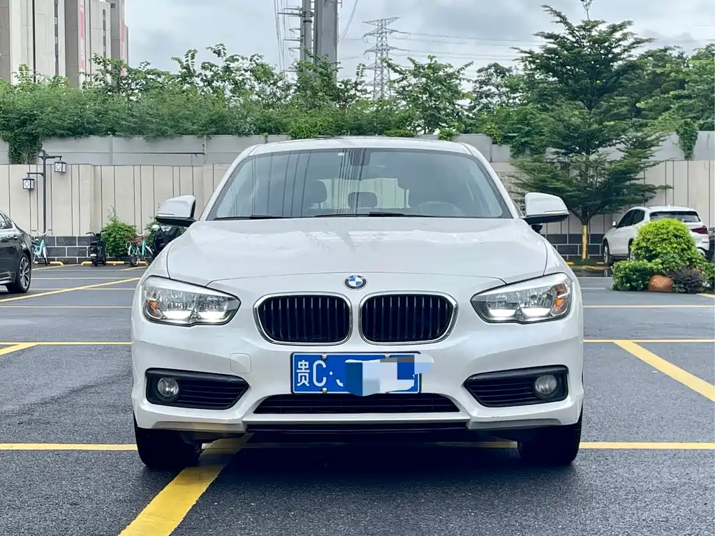 BMW 1 Series (Import) — миниатюра 2
