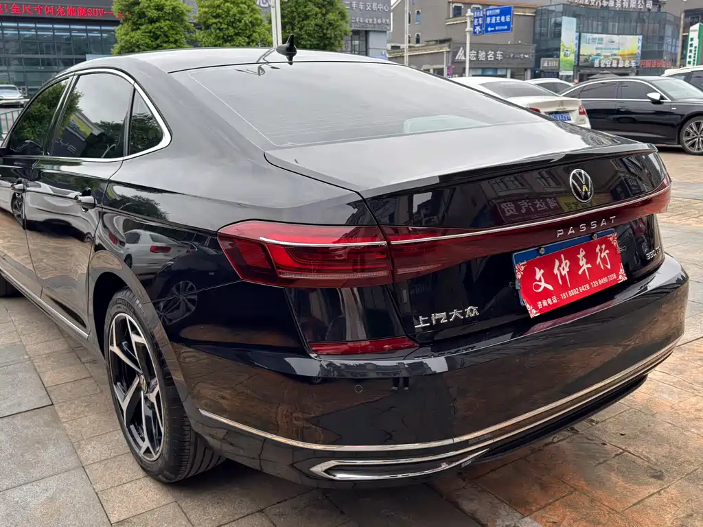 Volkswagen Passat 2023 330TSI Elite