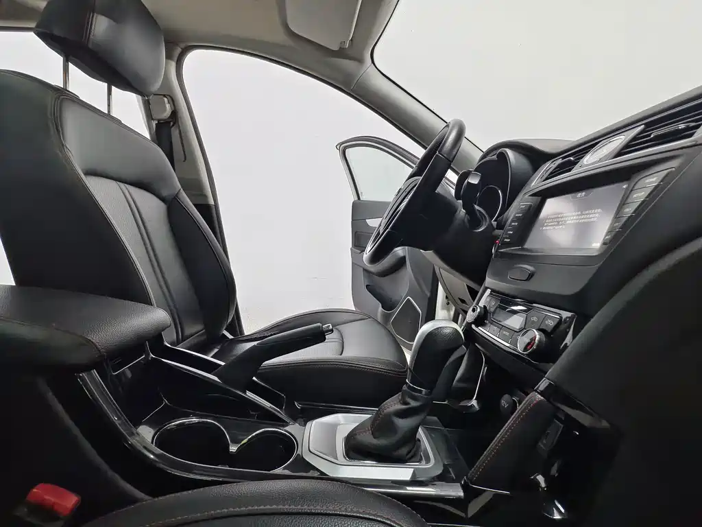 BAIC Senova X55 — миниатюра 15