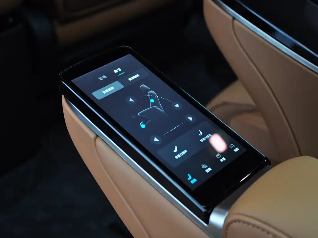 Hongqi Hongqi HQ9 PHEV — миниатюра 22