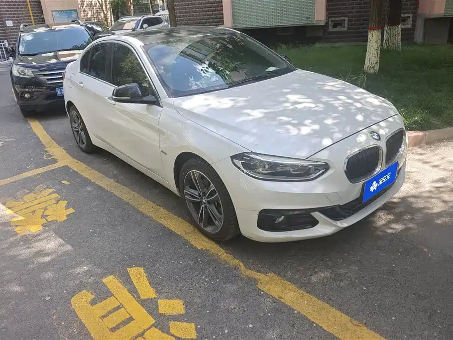 BMW 1 Series 2018
