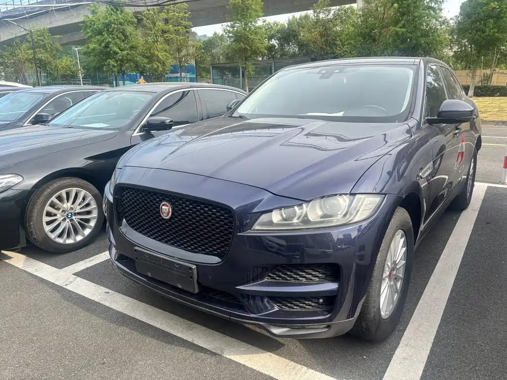 Jaguar F-PACE — миниатюра 3