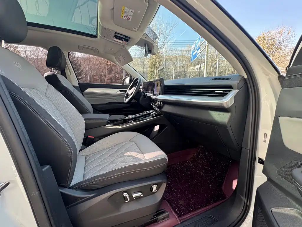 VOLKSWAGEN RANGE PATROL