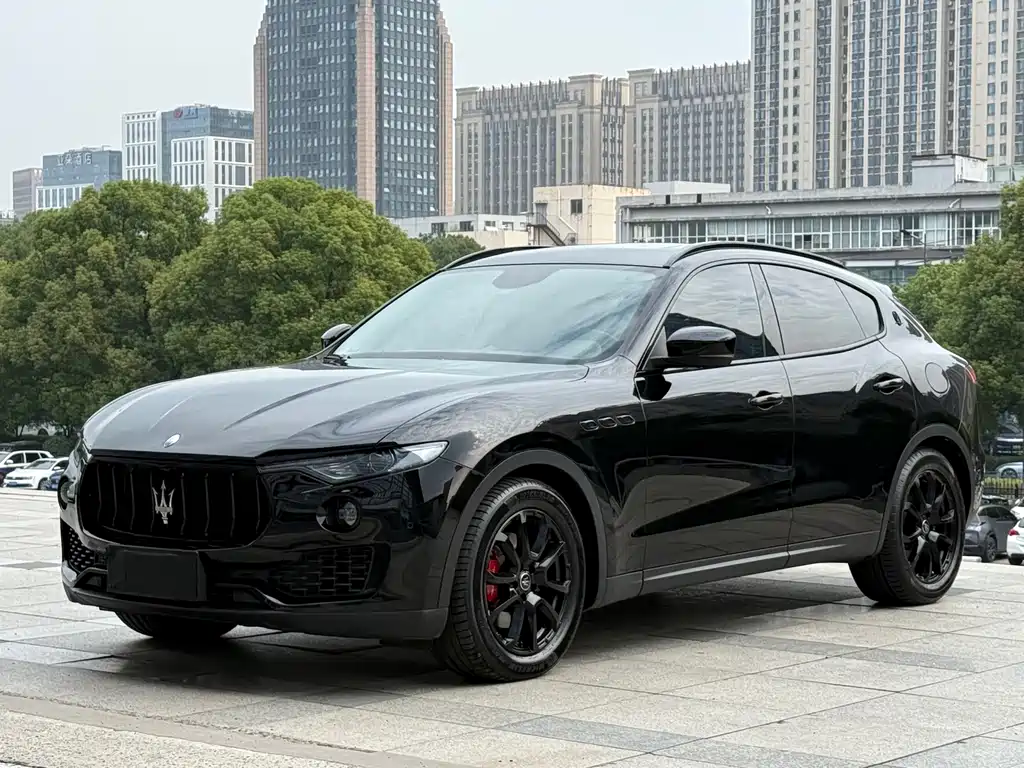 MASERATI LEVANTE