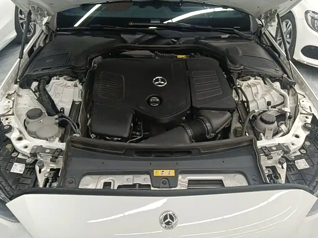 Mercedes-Benz C-Class — миниатюра 20