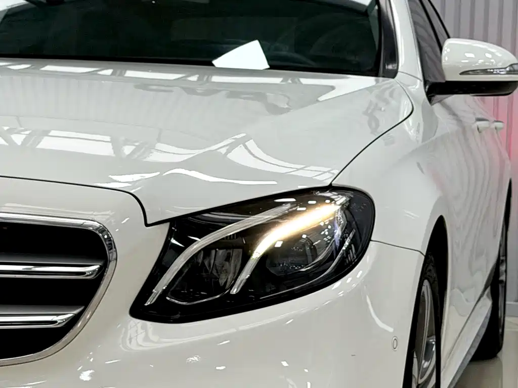 Mercedes-Benz E-Class E 2019 E 200 L Sport