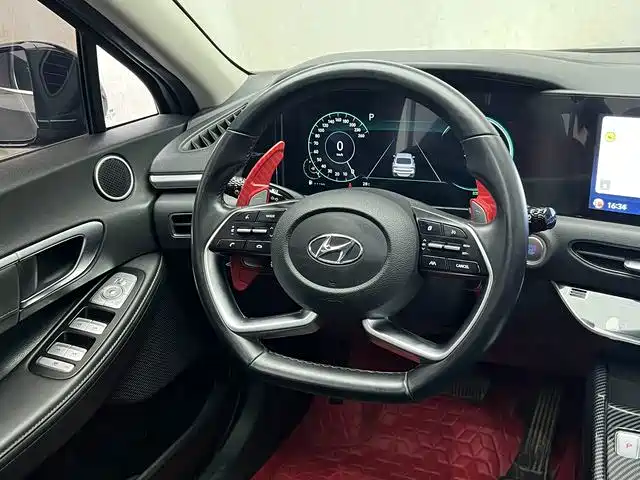 Hyundai Sonata — миниатюра 8