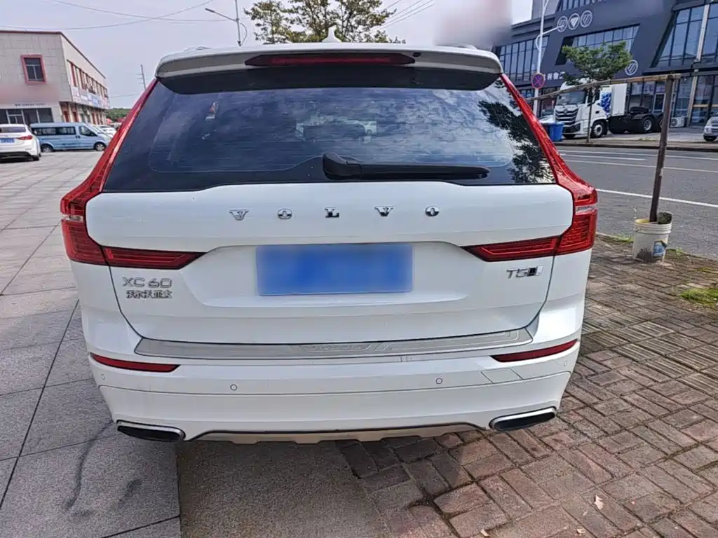 Volvo XC60 2018 T5